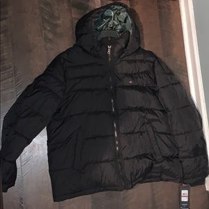 BRAND NEW Tommy Hilfiger Puffer Jacket